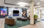 Lobby 5 Candlewood Suites PORTLAND-AIRPORT