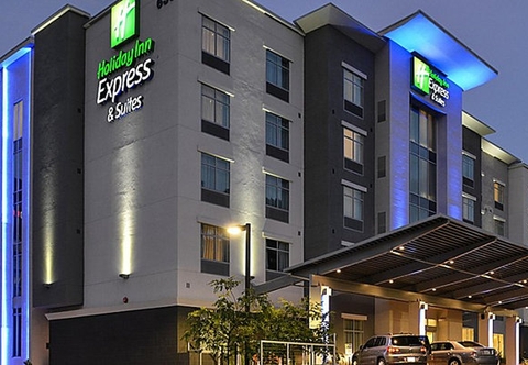 Luar Bangunan Holiday Inn Express & Suites JACKSONVILLE-CAMP LEJEUNE AREA, an IHG Hotel