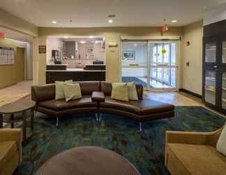 Lobby 2 Candlewood Suites WINDSOR LOCKS BRADLEY ARPT