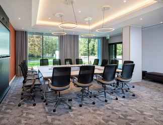 Lainnya 2 Holiday Inn LONDON - SHEPPERTON, an IHG Hotel