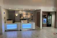 Lobby Holiday Inn Express & Suites FRANKLIN - OIL CITY, an IHG Hotel