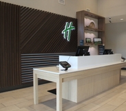 Lobby 4 Holiday Inn & Suites HOPKINSVILLE - CONVENTION CTR, an IHG Hotel