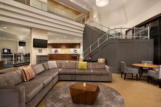 Lobby 4 Crowne Plaza ENGLEWOOD by IHG, an IHG Hotel