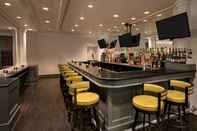 Bar, Kafe dan Lounge Crowne Plaza ENGLEWOOD, an IHG Hotel