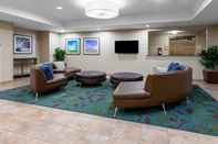 Lobby Candlewood Suites KALAMAZOO