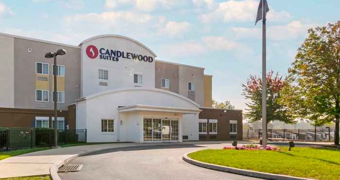 Exterior Candlewood Suites READING