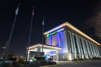 Luar Bangunan Holiday Inn Express NEWARK AIRPORT – ELIZABETH, an IHG Hotel