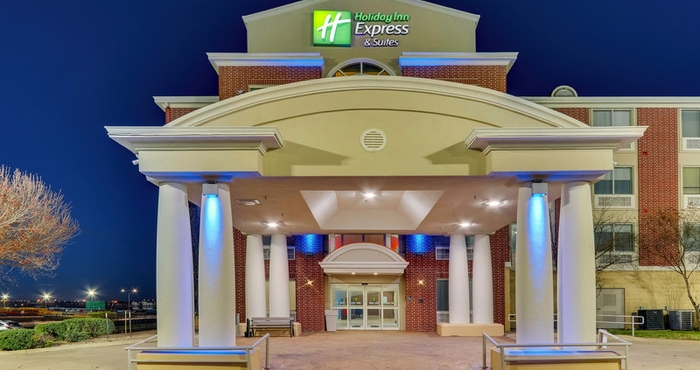 ภายนอกอาคาร Holiday Inn Express & Suites LAKE WORTH NW LOOP 820, an IHG Hotel