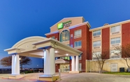 ภายนอกอาคาร 4 Holiday Inn Express & Suites LAKE WORTH NW LOOP 820, an IHG Hotel