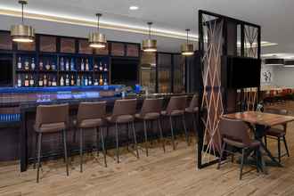 Quầy bar, cafe và phòng lounge 4 Holiday Inn HASBROUCK HEIGHTS-MEADOWLANDS, an IHG Hotel