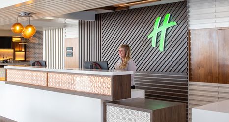 Lobby 2 Holiday Inn PORTLAND - COLUMBIA RIVERFRONT by IHG, an IHG Hotel