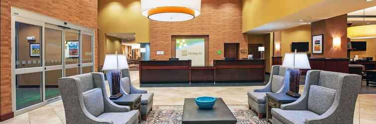 Lobi Holiday Inn ARDMORE I-35, an IHG Hotel