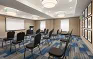 Dewan Majlis 4 Holiday Inn Express & Suites PHILADELPHIA - MT. LAUREL, an IHG Hotel