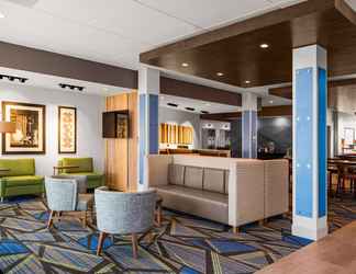 Lobi 2 Holiday Inn Express & Suites SANFORD- LAKE MARY, an IHG Hotel