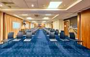 Others 3 Holiday Inn Express LONDON - STRATFORD, an IHG Hotel