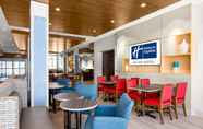 Restaurant 3 Holiday Inn Express & Suites SANFORD- LAKE MARY, an IHG Hotel