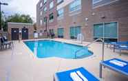 Swimming Pool 2 Holiday Inn Express & Suites BREVARD – CITY CENTER, an IHG Hotel