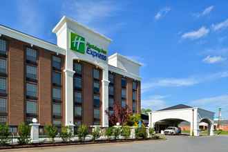 Exterior 4 Holiday Inn Express WINSTON-SALEM MEDICAL CTR AREA, an IHG Hotel