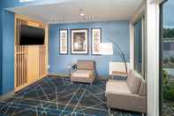 Lobby Holiday Inn Express & Suites ROCK HILL, an IHG Hotel