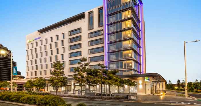 ภายนอกอาคาร Holiday Inn Express & Suites SUNSHINE COAST, an IHG Hotel