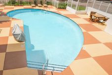 สระว่ายน้ำ Holiday Inn Express & Suites PIGEON FORGE - SEVIERVILLE by IHG, an IHG Hotel