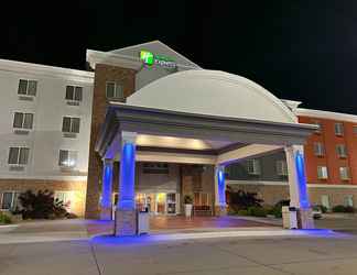 Exterior 2 Holiday Inn Express KEARNEY, an IHG Hotel