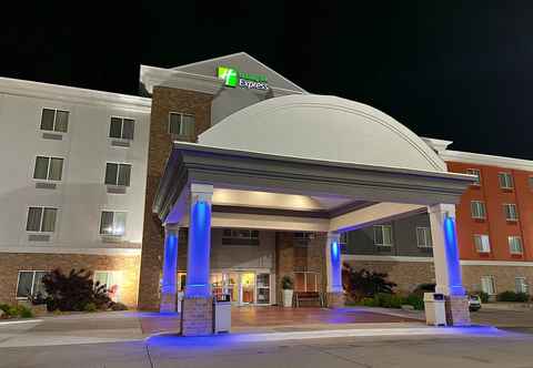 Exterior Holiday Inn Express KEARNEY, an IHG Hotel