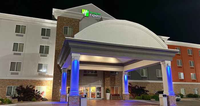 Exterior Holiday Inn Express KEARNEY, an IHG Hotel