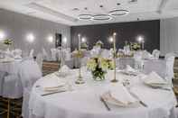 Functional Hall Holiday Inn LONG ISLAND - ISLIP ARPT EAST, an IHG Hotel