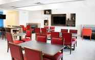 Restoran 5 Holiday Inn Express & Suites CORPUS CHRISTI-PORTLAND, an IHG Hotel