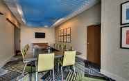 Functional Hall 7 Holiday Inn Express & Suites FINDLAY NORTH, an IHG Hotel