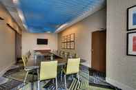 Functional Hall Holiday Inn Express & Suites FINDLAY NORTH, an IHG Hotel