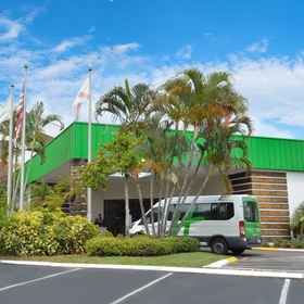Hotel exterior, main entrance and local shuttle 1 Holiday Inn ST. PETERSBURG N- CLEARWATER by IHG, an IHG Hotel, Pinellas County Hotels