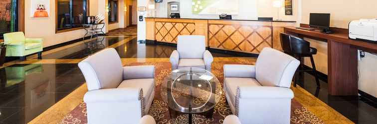 Lobi Holiday Inn SOUTH PLAINFIELD-PISCATAWAY, an IHG Hotel