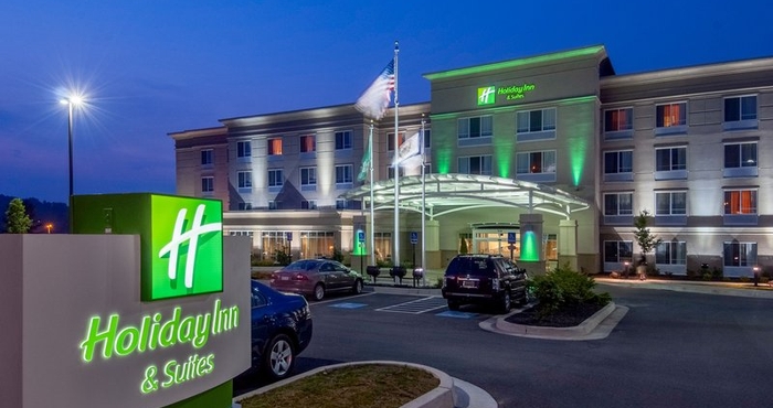 Exterior Holiday Inn & Suites BECKLEY, an IHG Hotel