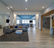 Lobby 5 Staybridge Suites LOUISVILLE - EXPO CENTER, an IHG Hotel