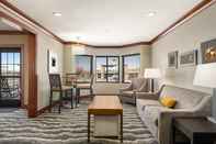 Ruang Umum Staybridge Suites OKLAHOMA CITY-QUAIL SPRINGS, an IHG Hotel