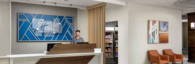 Sảnh chờ Holiday Inn Express & Suites KNOXVILLE-CLINTON, an IHG Hotel