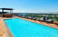 Swimming Pool 2 InterContinental Hotels WASHINGTON D.C. - THE WHARF, an IHG Hotel