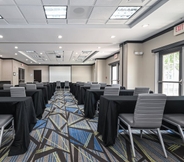 Functional Hall 3 Holiday Inn Express & Suites CHARLOTTE SOUTHEAST - MATTHEWS, an IHG Hotel