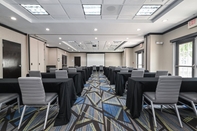 Functional Hall Holiday Inn Express & Suites CHARLOTTE SOUTHEAST - MATTHEWS, an IHG Hotel