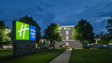 Exterior 4 Holiday Inn Express & Suites CHARLOTTE SOUTHEAST - MATTHEWS, an IHG Hotel