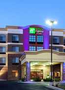 EXTERIOR_BUILDING Holiday Inn Express & Suites CHEYENNE, an IHG Hotel