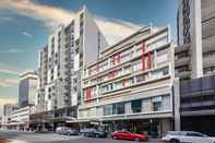 Bangunan Holiday Inn & Suites SYDNEY BONDI JUNCTION, an IHG Hotel