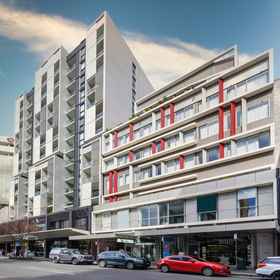 Welcome to Holiday Inn & Suites Sydney Bondi Junction 1 Holiday Inn & Suites SYDNEY BONDI JUNCTION by IHG, an IHG Hotel, Bondi to Bronte Coastal Walk 호텔