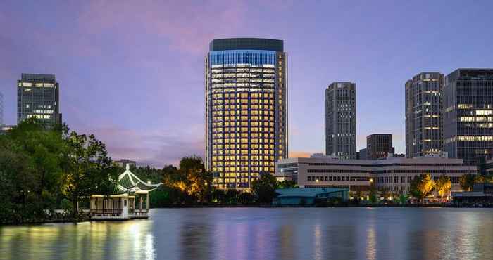 Others HUALUXE Hotels and Resorts SHANGHAI CHANGFENG PARK