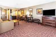 Common Space Holiday Inn Express & Suites CHEYENNE, an IHG Hotel