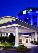 EXTERIOR_BUILDING Holiday Inn Express Hotel & Suites Watertown-Thousand Island, an IHG Hotel