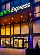 EXTERIOR_BUILDING Holiday Inn Express NYC BROOKLYN - SUNSET PARK, an IHG Hotel