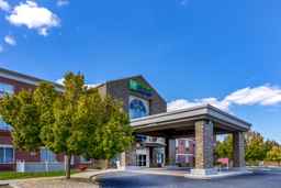 Holiday Inn Express & Suites SALISBURY - DELMAR, an IHG Hotel, Rp 3.051.732